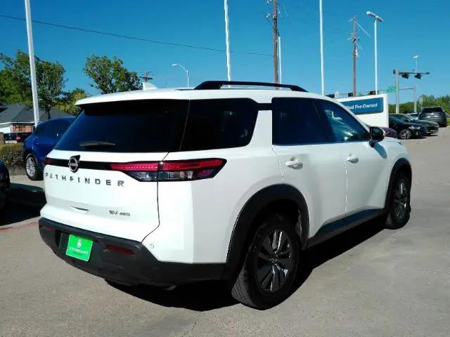 2024 Nissan Pathfinder SV 4WD