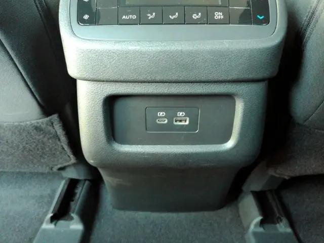 2024 Nissan Pathfinder SV 4WD