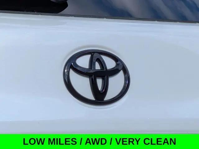 2023 Toyota Corolla Cross Hybrid XSE