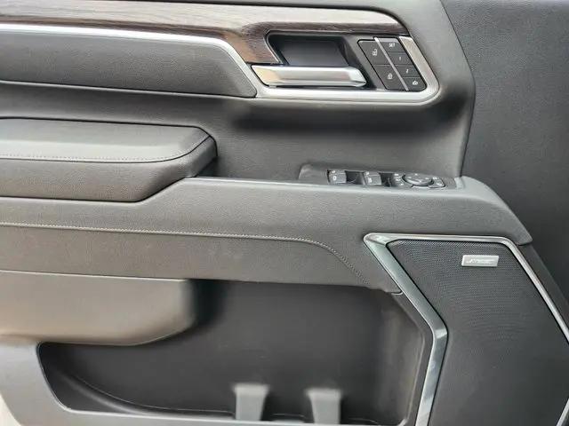 2026 Chevrolet Silverado 2500HD Crew Cab, Standard Bed, LTZ, 4WD