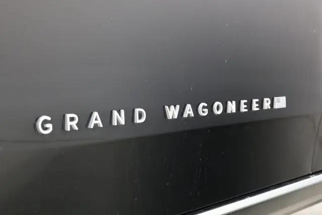 2023 Jeep Grand Wagoneer Series II 4x4