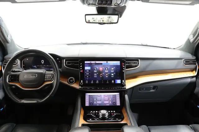 2023 Jeep Grand Wagoneer Series II 4x4