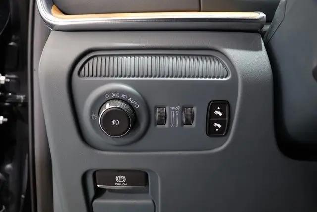 2023 Jeep Grand Wagoneer Series II 4x4