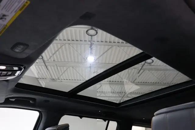 2023 Jeep Grand Wagoneer Series II 4x4