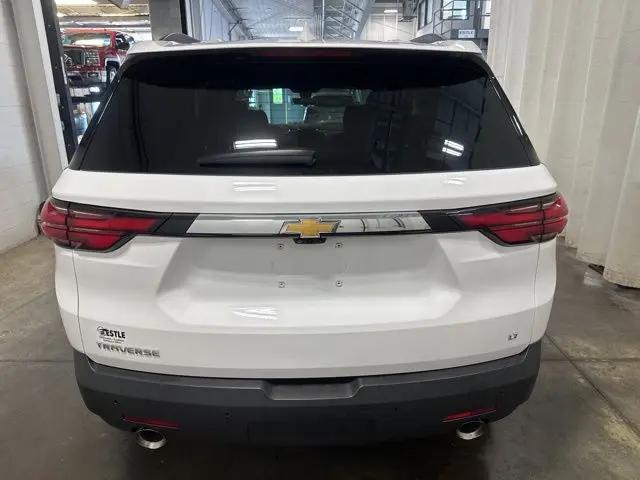 2023 Chevrolet Traverse FWD LT Cloth
