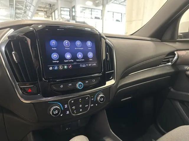 2023 Chevrolet Traverse FWD LT Cloth