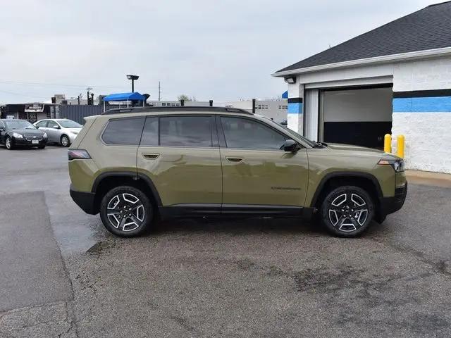 2026 Jeep Cherokee Laredo 4x4