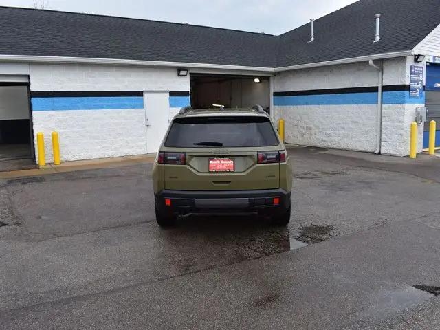 2026 Jeep Cherokee Laredo 4x4