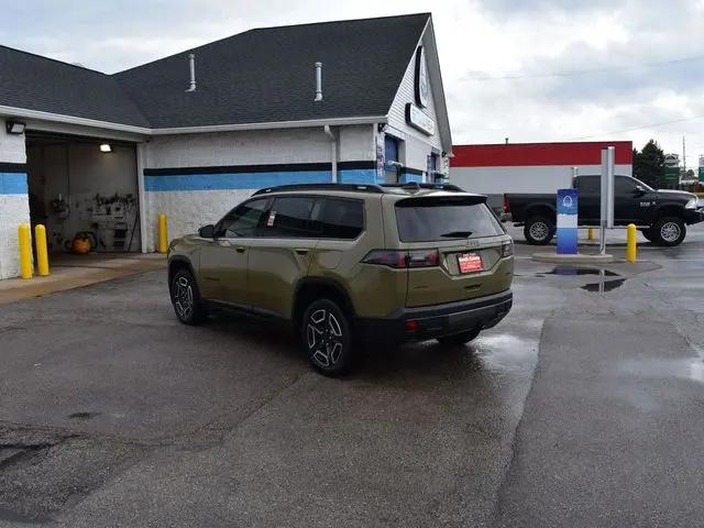 2026 Jeep Cherokee Laredo 4x4