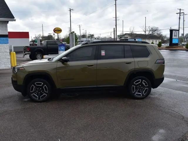 2026 Jeep Cherokee Laredo 4x4