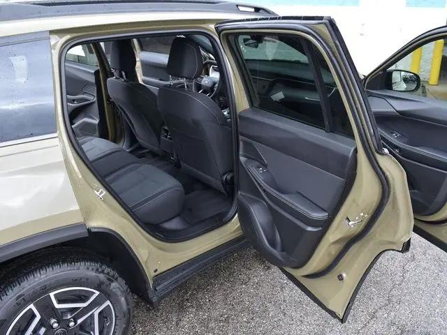 2026 Jeep Cherokee Laredo 4x4