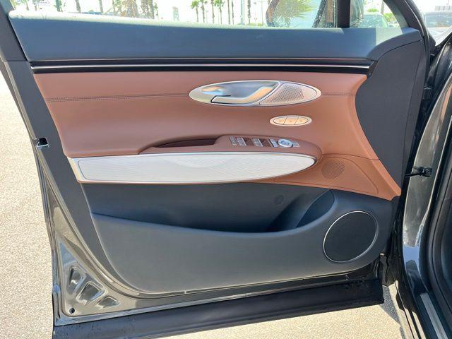 2026 Genesis GV70 2.5T Advanced