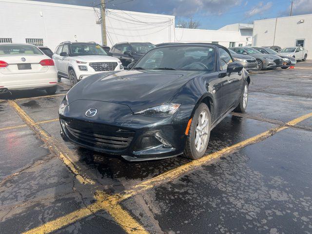 2016 Mazda MX-5 Miata Sport