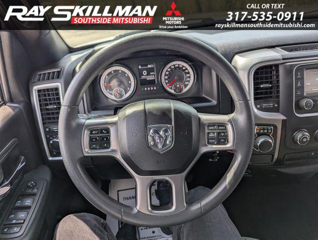 2024 Ram 1500 Classic Warlock Crew Cab 4x2 5'7" Box