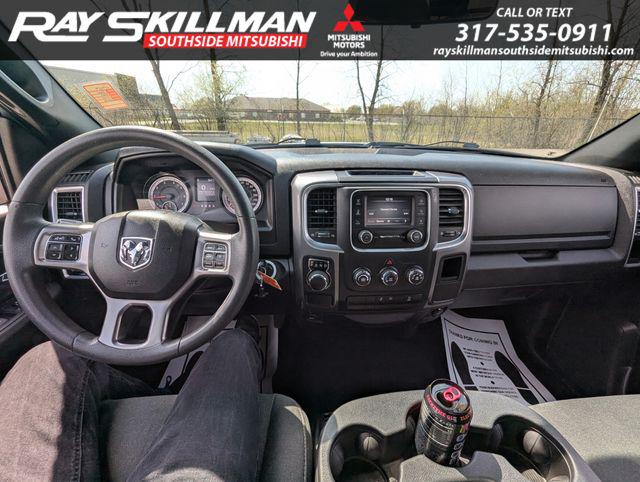 2024 Ram 1500 Classic Warlock Crew Cab 4x2 5'7" Box