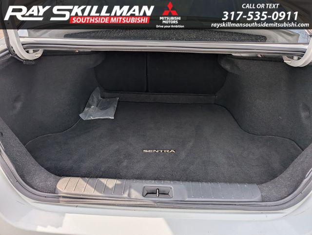 2024 Nissan Sentra SV Xtronic CVT