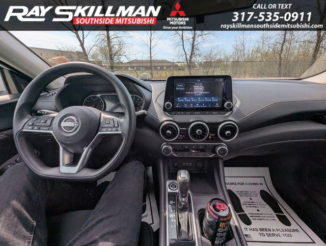 2024 Nissan Sentra SV Xtronic CVT