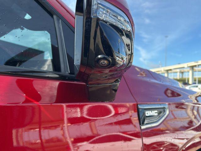 2024 GMC Yukon 4WD AT4