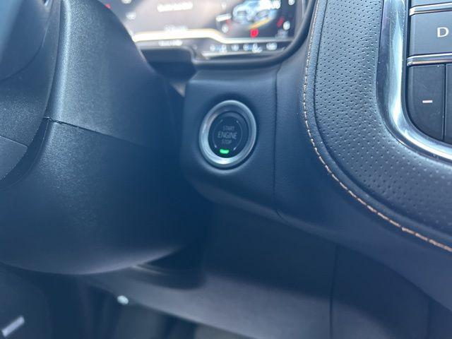 2024 GMC Yukon 4WD AT4
