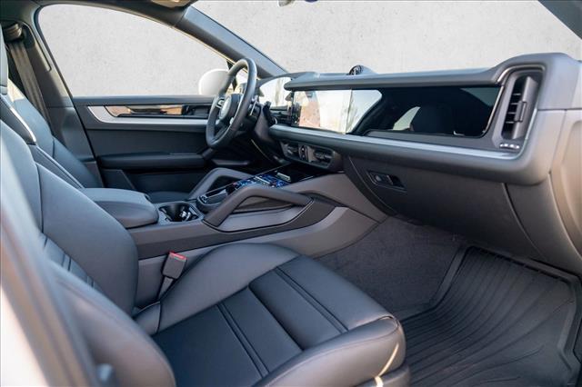 2026 Porsche Cayenne Coupe AWD