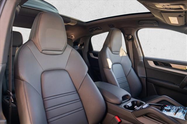 2026 Porsche Cayenne Coupe AWD