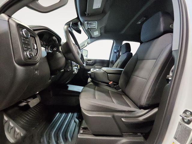 2026 GMC Sierra 3500HD Double Cab, Long Bed, Pro Dual Rear Wheel, 4WD