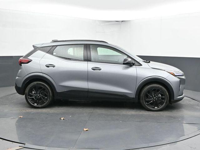 2027 Chevrolet Bolt RS FWD