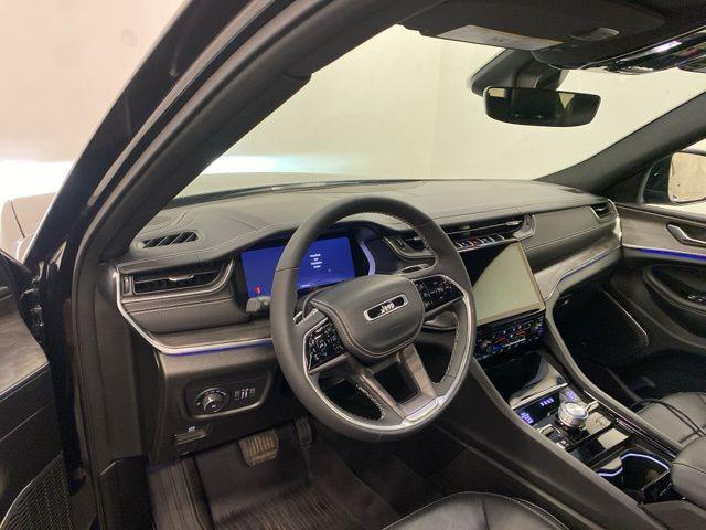 2023 Jeep Grand Cherokee L Overland 4x4