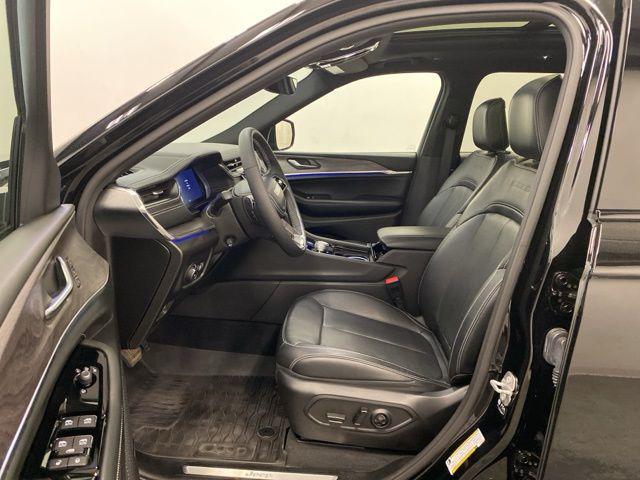 2023 Jeep Grand Cherokee L Overland 4x4