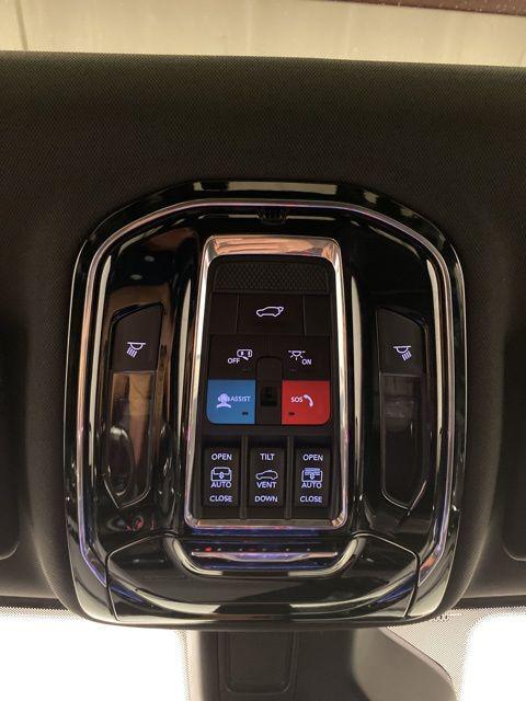 2023 Jeep Grand Cherokee L Overland 4x4