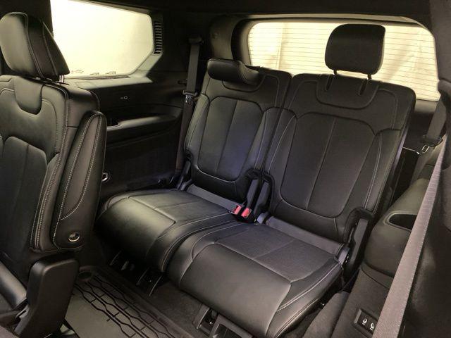 2023 Jeep Grand Cherokee L Overland 4x4