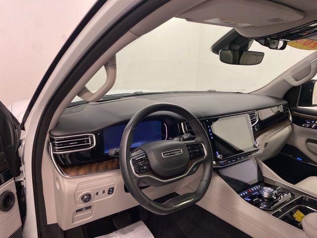 2023 Jeep Grand Wagoneer 4x4
