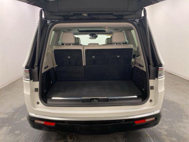 2023 Jeep Grand Wagoneer 4x4