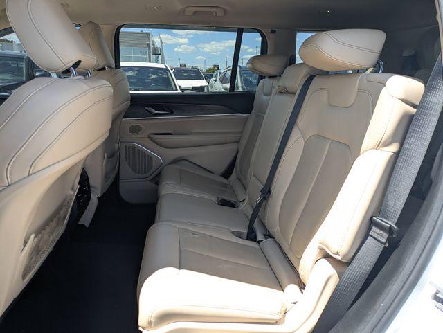 2022 Jeep Grand Cherokee L Limited 4x2