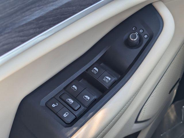 2022 Jeep Grand Cherokee L Limited 4x2