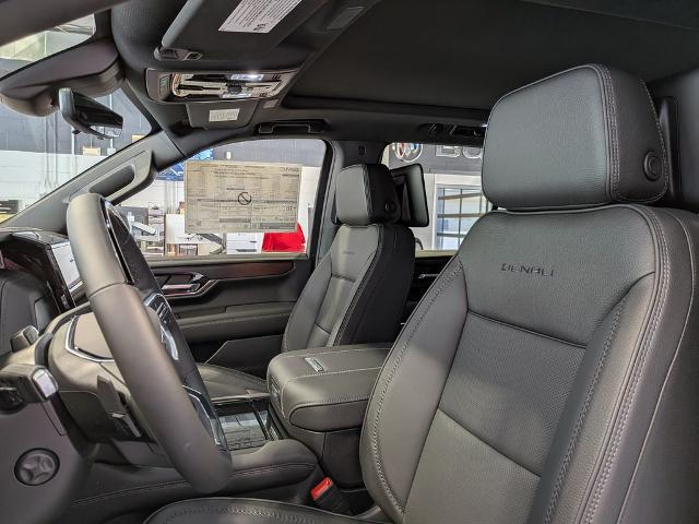 2026 GMC Yukon 4WD Denali