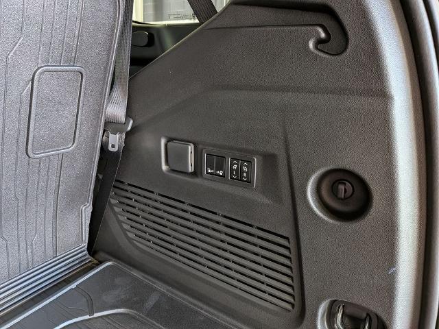 2026 GMC Yukon 4WD Denali