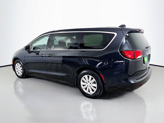 2021 Chrysler Voyager L