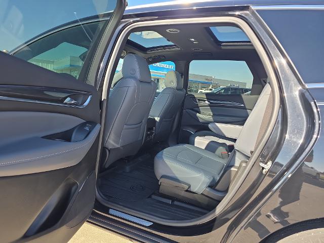 2023 Buick Enclave Essence AWD