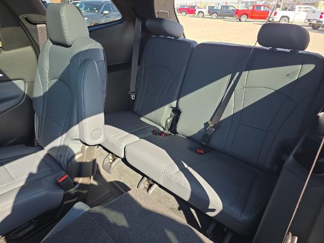 2023 Buick Enclave Essence AWD