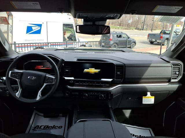 2026 Chevrolet Silverado 2500HD Crew Cab, Standard Bed, LT, 4WD
