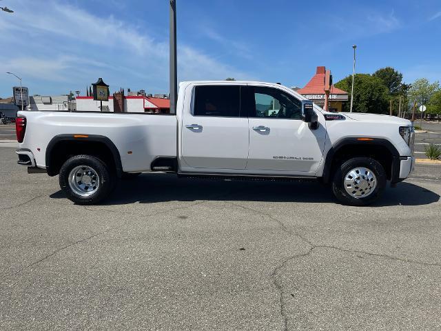 2025 GMC Sierra 3500HD 4WD Crew Cab Long Bed Denali