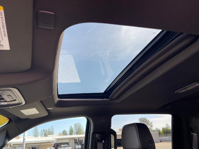 2025 GMC Sierra 3500HD 4WD Crew Cab Long Bed Denali