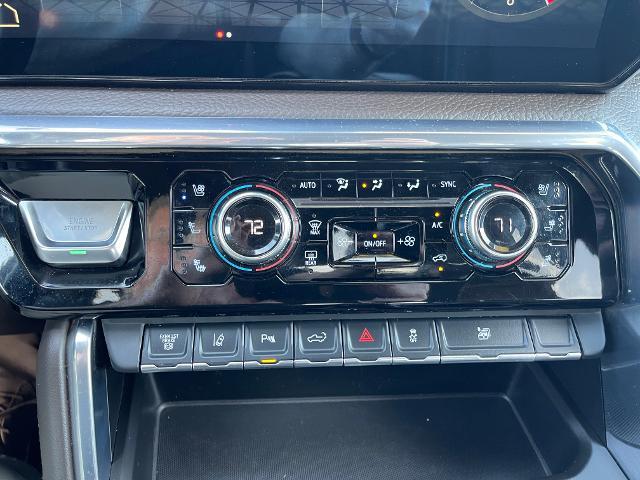 2025 GMC Sierra 3500HD 4WD Crew Cab Long Bed Denali