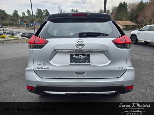 2017 Nissan Rogue S