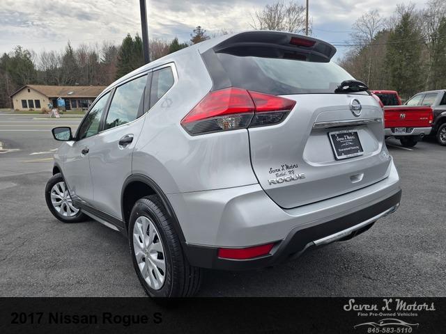 2017 Nissan Rogue S