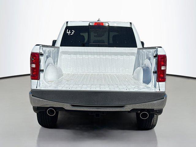 2026 Ram 1500 Big Horn Crew Cab 4x4 64 Box