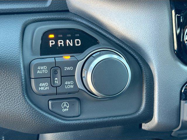 2026 Ram 1500 Big Horn Crew Cab 4x4 64 Box