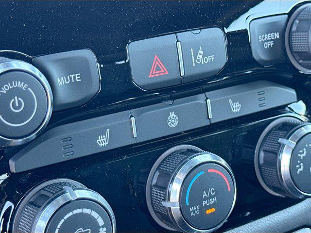 2026 Ram 1500 Big Horn Crew Cab 4x4 64 Box
