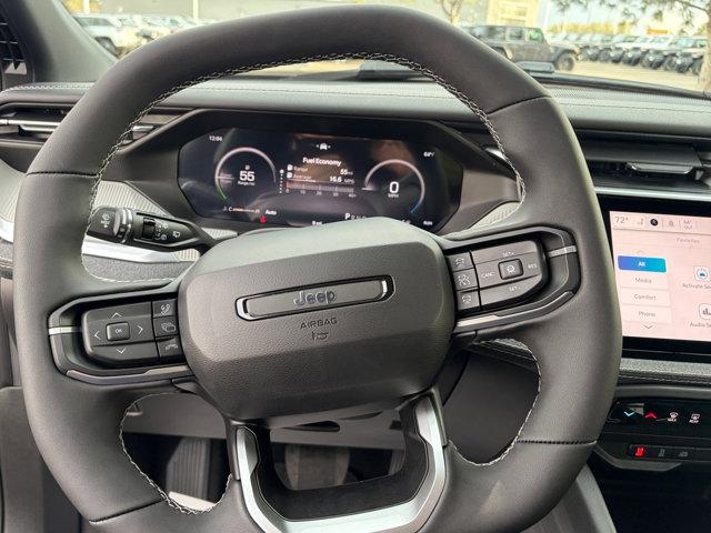 2026 Jeep Cherokee Laredo 4x4
